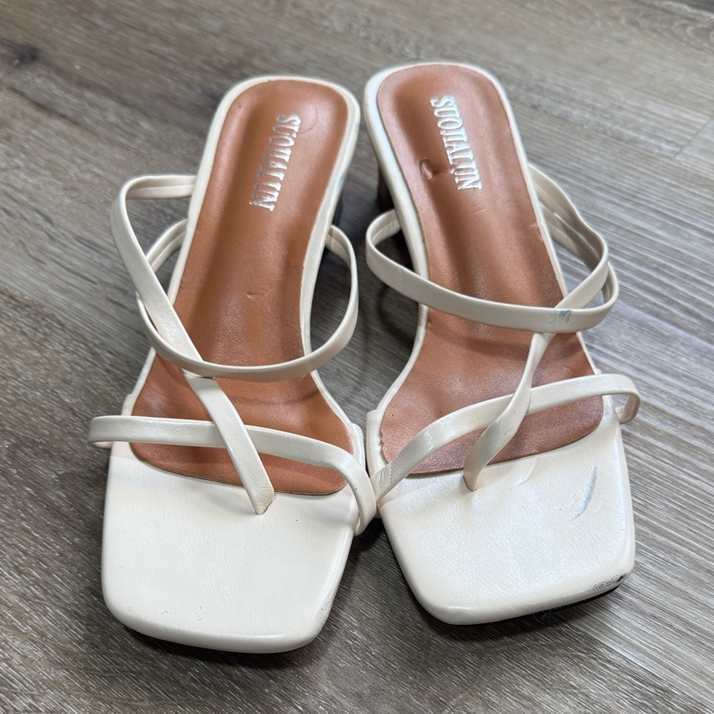 Cream Strappy Block Heel Sandals – Minimalist Chic